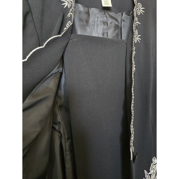 Justin Taylor Woman's Size 14 Black Lined , Beaded, Ebellished Blazer, Jacket - Picture 7 of 9